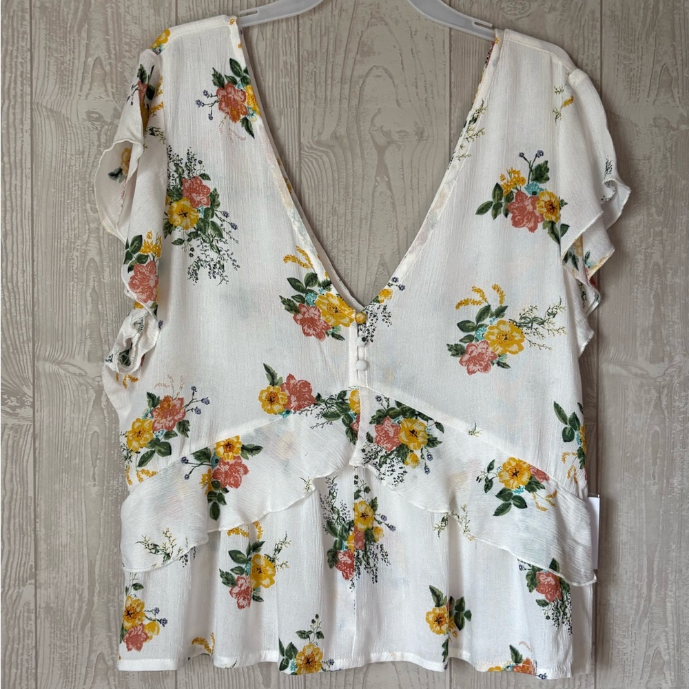 ONEILL Floral Ruffle V-Neck Top